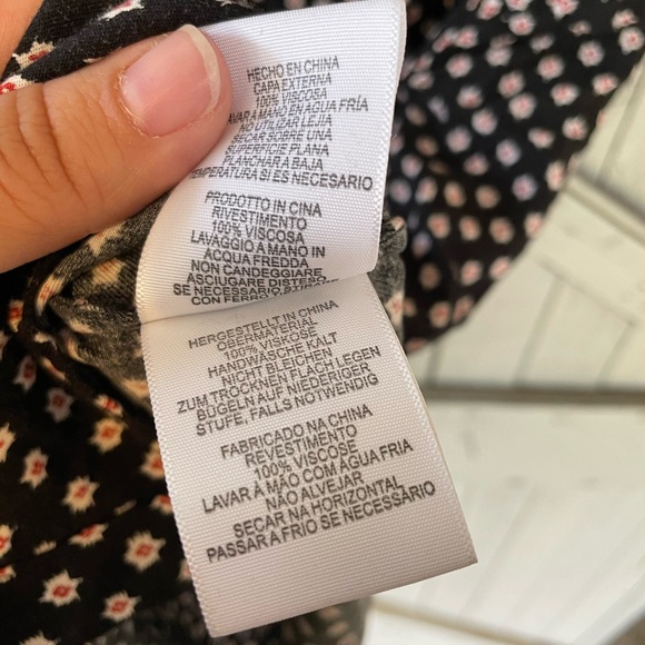 Joie Batwing Button Down Dress - Picture 4 of 6